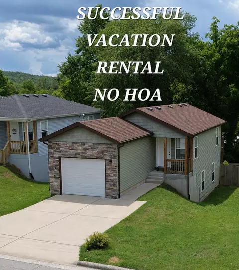 314 W College St, Branson, MO 65616