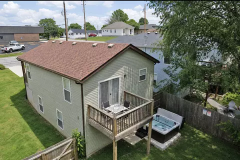 314 W College St, Branson, MO 65616 photo 3