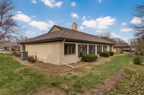 Exterior - 3508 E Sheffield Way, Springfield, MO 65802 photo 8 of 11