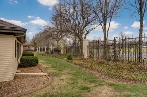 Exterior - 3508 E Sheffield Way, Springfield, MO 65802 photo 9 of 11