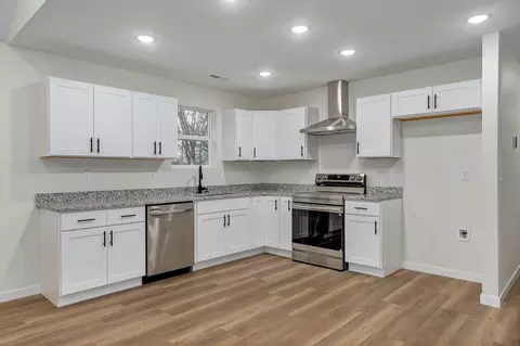 Kitchen - 1113 E Smith St, Springfield, MO 65803 photo 1 of 3