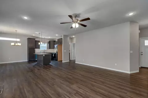 3098 S Suburban Ave, Springfield, MO 65807 photo 7