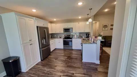 Kitchen - 2142 Buckhorn Rd, Ozark, MO 65721 photo 1 of 2