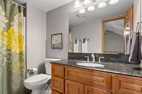Bath - 26 Fall Creek Trl #10, Branson, MO 65616 photo 2 of 2
