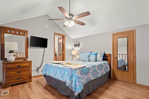 Bedroom - 26 Fall Creek Trl #10, Branson, MO 65616 photo 5 of 7