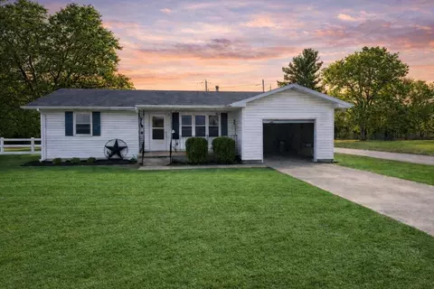 812 Alberta St, Fordland, MO 65652
