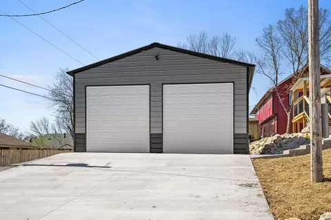 145 Grand Ave, Branson, MO 65616 photo 4