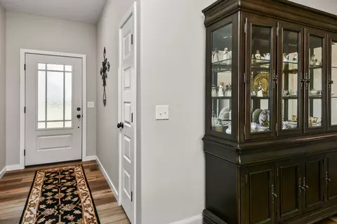 Entry Way - 2841 E Bradford St, Republic, MO 65738 photo 1 of 5