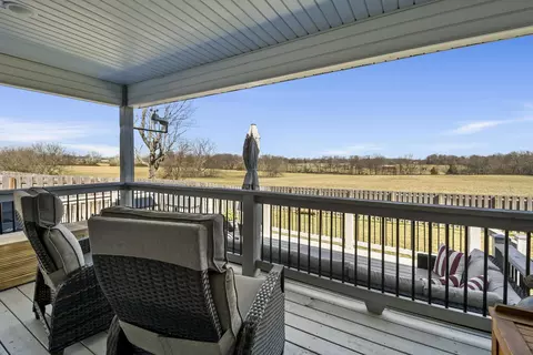 Exterior - 2841 E Bradford St, Republic, MO 65738 photo 3 of 13