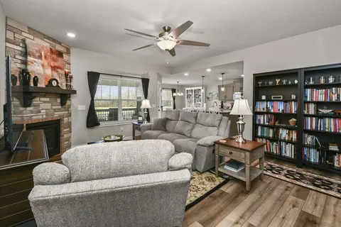 Living - 2841 E Bradford St, Republic, MO 65738 photo 2 of 4