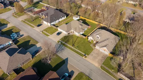 View/Area - 922 N Ridgemont Rd, Republic, MO 65738 photo 3 of 6
