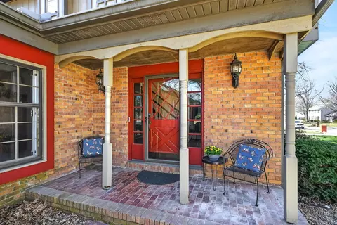 4164 E Oak Knoll St, Springfield, MO 65809 photo 3