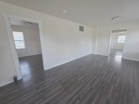 1330 W Atlantic St, Springfield, MO 65803 photo 6