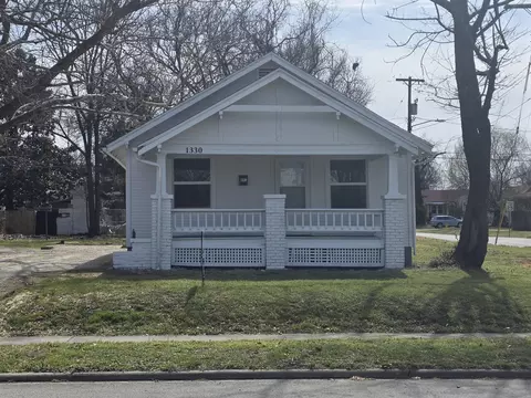 1330 W Atlantic St, Springfield, MO 65803
