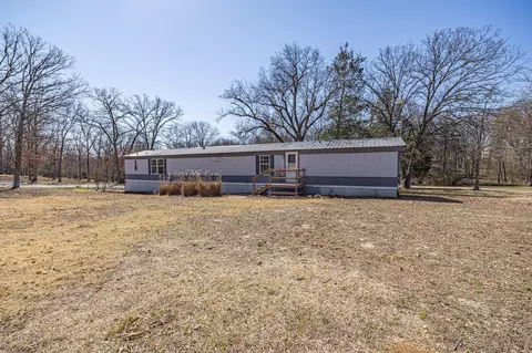 24672 Whispering Oak Rd, Hermitage, MO 65668