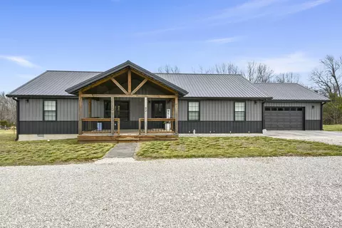 92 Pogue Dr, Fordland, MO 65652