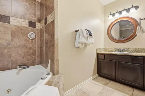 Bath - 312 Stillwater Trl #219, Branson, MO 65616 photo 1 of 3