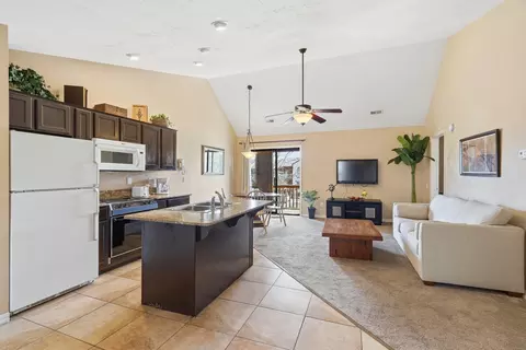 312 Stillwater Trl #219, Branson, MO 65616