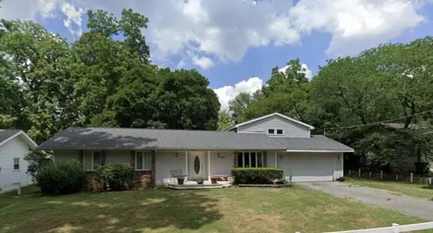 3219 S Franklin Ave, Springfield, MO 65807