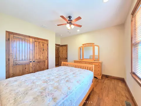 Bedroom - 332 Mint Ln, Ozark, MO 65721 photo 7 of 7