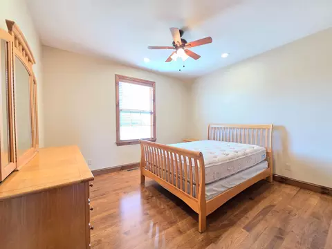 Bedroom - 332 Mint Ln, Ozark, MO 65721 photo 5 of 7