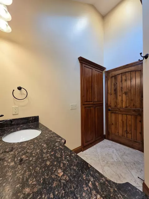 Bath - 332 Mint Ln, Ozark, MO 65721 photo 13 of 14