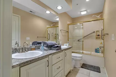 Bath - 79 Anglers Pointe #2, Branson, MO 65616 photo 3 of 3