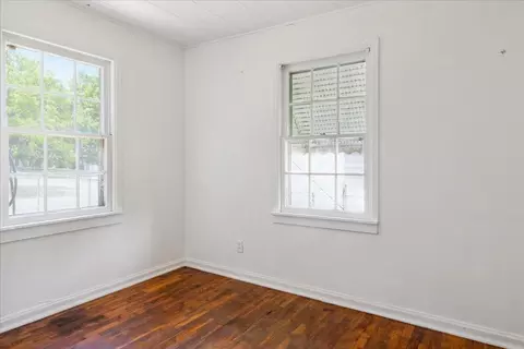 Bedroom - 1823 W Olive St, Springfield, MO 65802 photo 2 of 2
