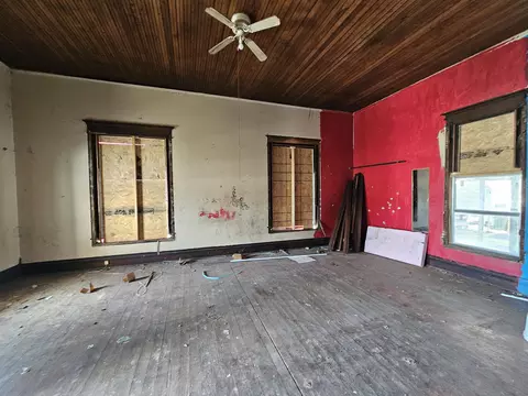 Other - 135 E Locust St, Aurora, MO 65605 photo 4 of 6