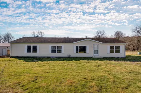 175 Warm Autumn Dr, Elkland, MO 65644 photo 4