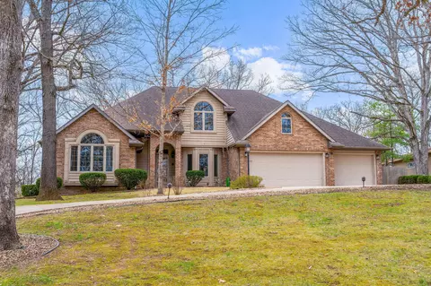 115 Stone Ridge Dr, Branson, MO 65616