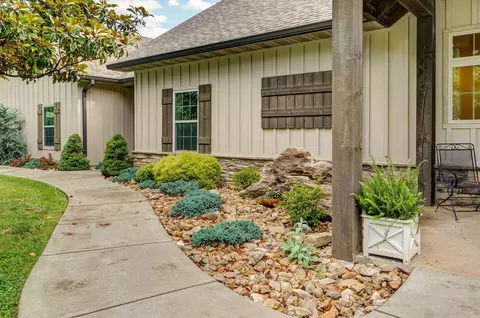 Exterior - 1721 Jackson Spring Rd, Ozark, MO 65721 photo 3 of 9