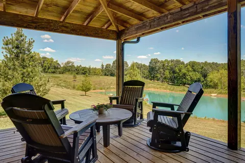 Exterior - 1721 Jackson Spring Rd, Ozark, MO 65721 photo 8 of 9