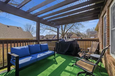 Exterior - 205 E Grace St, Republic, MO 65738 photo 5 of 11