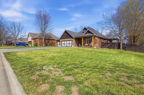 Exterior - 205 E Grace St, Republic, MO 65738 photo 2 of 11