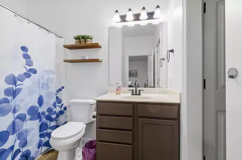 Bath - 205 E Grace St, Republic, MO 65738 photo 4 of 4