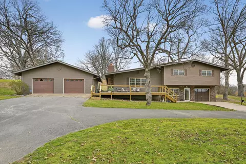 1302 Marion Drive Dr, Neosho, MO 64850