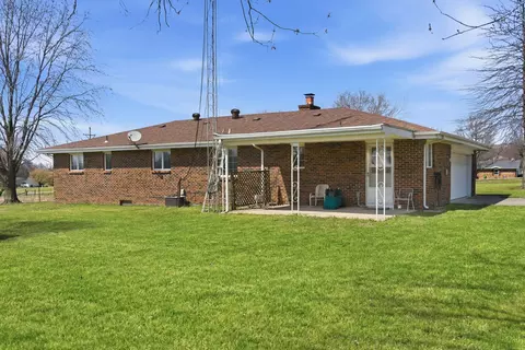 Exterior - 336 State Highway 32, Buffalo, MO 65622 photo 3 of 11