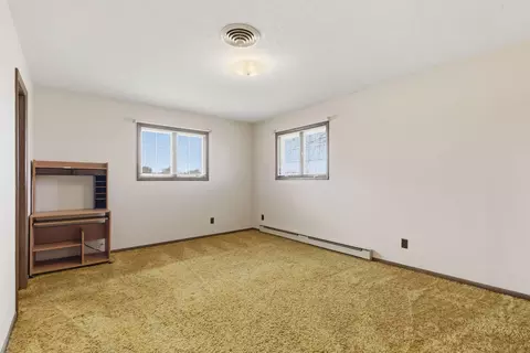 Bedroom - 336 State Highway 32, Buffalo, MO 65622 photo 3 of 4