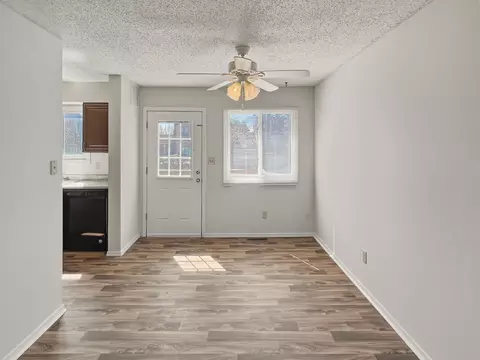 Living - 1707 E Walnut Lawn St, Springfield, MO 65804 photo 2 of 4