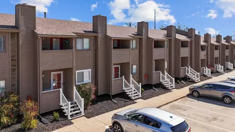 Other - 1707 E Walnut Lawn St, Springfield, MO 65804 photo 2 of 5