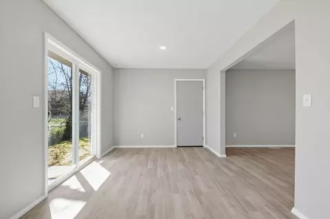 646 S Fort Ave, Springfield, MO 65806 photo 13