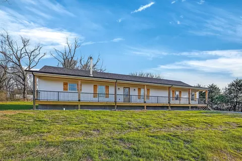 150 Hideaway Cir, Spokane, MO 65754 photo 3