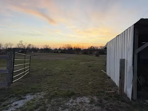 1981 Robinson Rd, Clever, MO 65631 photo 44
