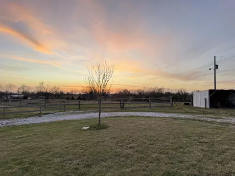 1981 Robinson Rd, Clever, MO 65631 photo 46