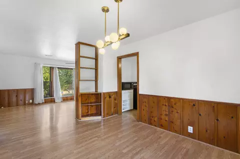 Living - 707 S 3rd St, Branson, MO 65616 photo 4 of 5