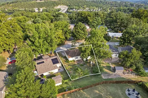 View/Area - 707 S 3rd St, Branson, MO 65616 photo 3 of 3
