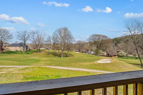 Exterior - 305 Wimbledon Dr #12, Branson, MO 65616 photo 5 of 10