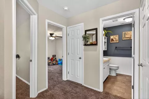 Entry Way - 3001 W Mount Vernon St, Springfield, MO 65802 photo 4 of 4
