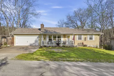 252 Groton St, Hollister, MO 65672